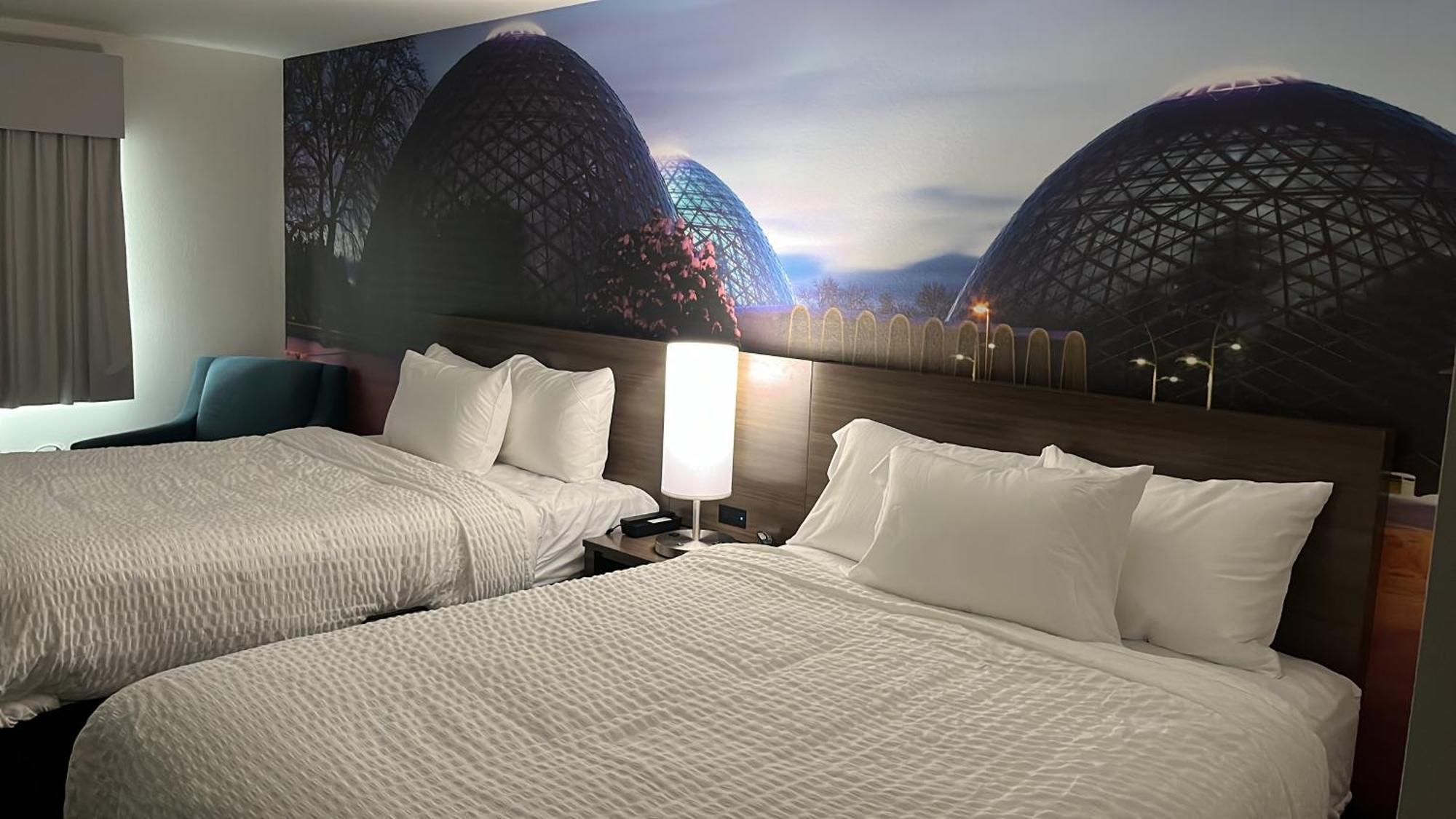 Clarion Pointe Hotel Milwaukee Eksteriør billede
