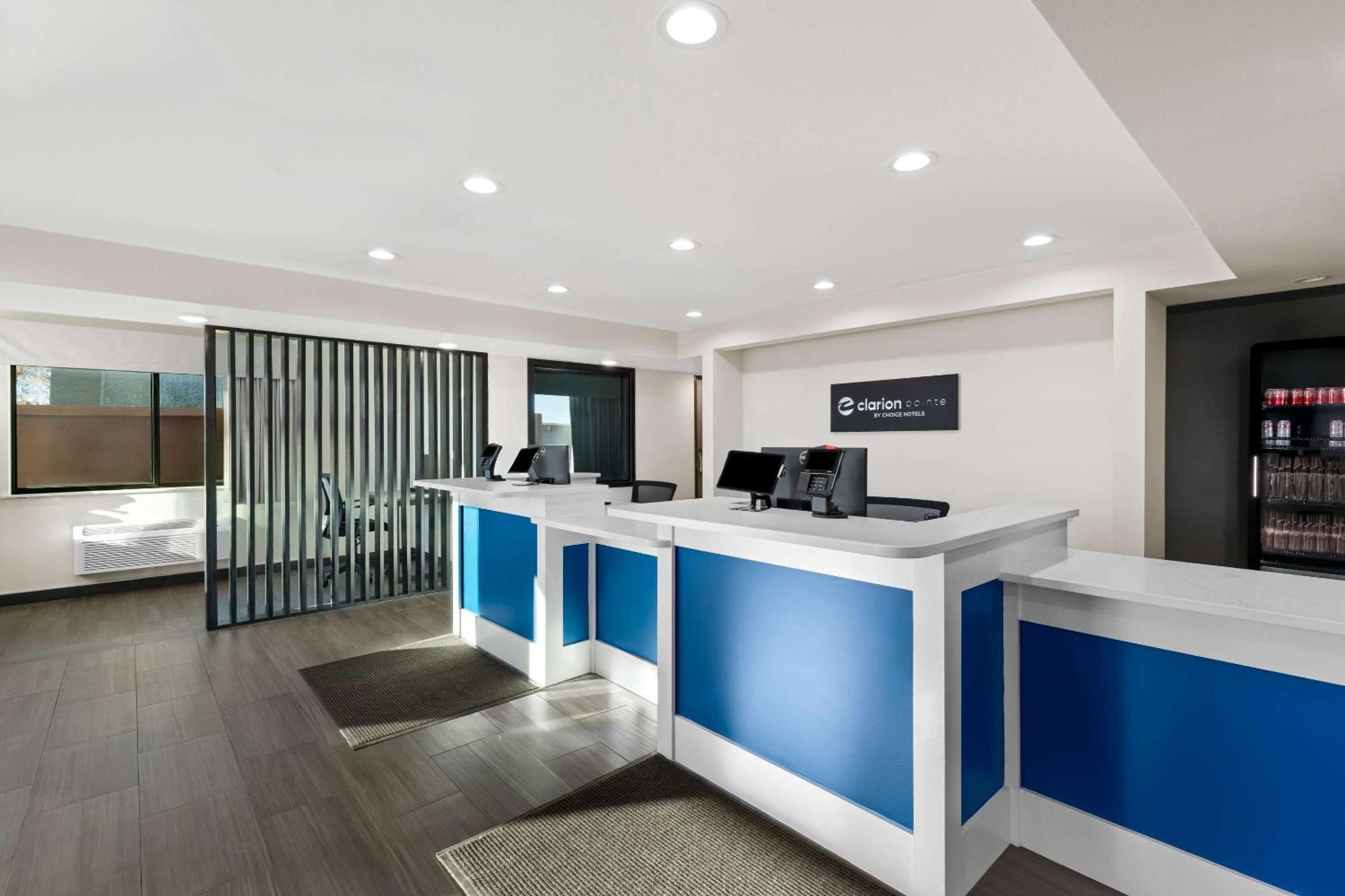 Clarion Pointe Hotel Milwaukee Eksteriør billede